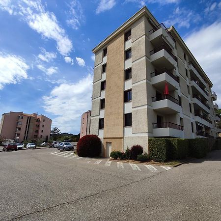 Apartamento Le Cézanne - Moderne avec Terrasse Gréoux-les-Bains Exterior foto